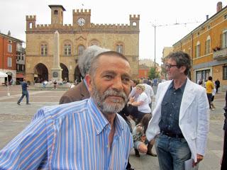 Tonino presenta un nuovo soggetto politico Tonino presenta un nuovo soggetto politico