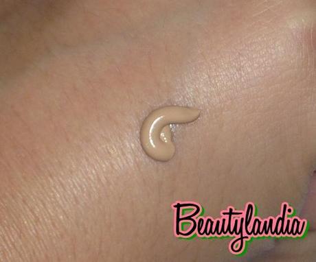 PEGGY SAGE - Swatch e Review Fondotinta Mat beige sable- PEGGY SAGE - Swatch e Review Fondotinta Mat beige sable-