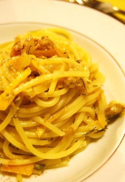 Spaghetti risottati arancia, tonno e finocchietto