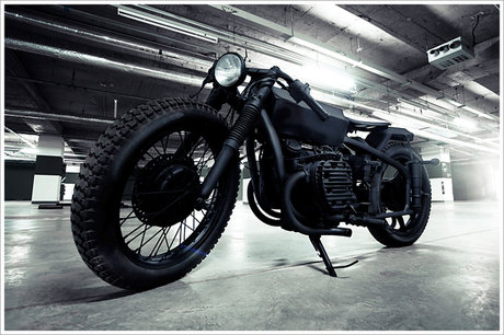 Bandit9's Chang Jiang 750 - “Nero” Bandit9's Chang Jiang 750 - “Nero”