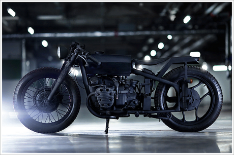 Bandit9's Chang Jiang 750 - “Nero” Bandit9's Chang Jiang 750 - “Nero”
