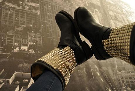 Gli immancabili biker boots,Glamour o Rock!