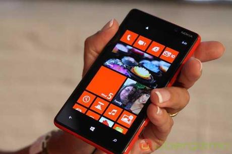 Guida Nokia Lumia 920 : Che significato hanno le icone visualizzate sullo smartphone ?