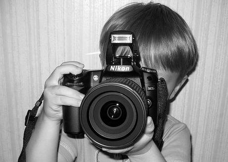 3 year old + Nikon D80 = Nervous Dad! by Adam Melancon, on Flickr