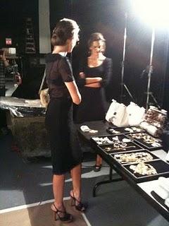 Waiting New ad Campaign Dolce & Gabbana Woman p/e 2011 - Backstage Waiting New ad Campaign Dolce & Gabbana Woman p/e 2011 - Backstage