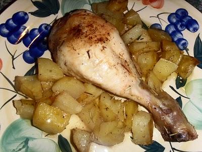 POLLO AL FORNO, CON PATATE POLLO AL FORNO, CON PATATE