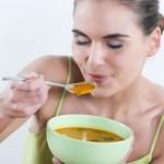 Dieta delle zuppe: una ricerca spiega perchè ci si sazia prima