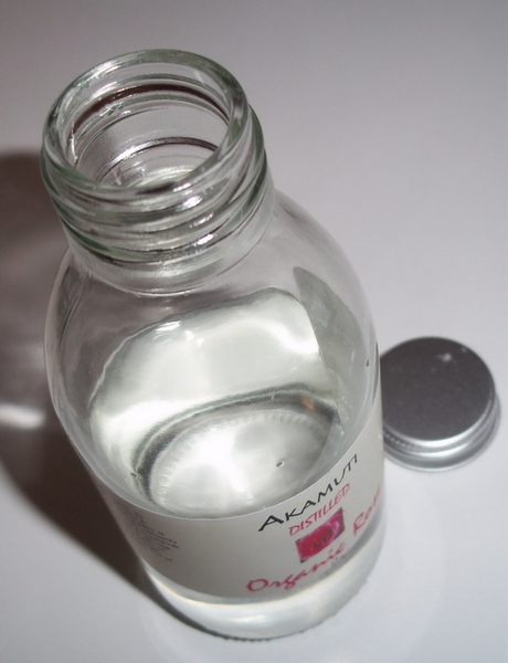 Akamuti - acqua distillata di rosa biologica