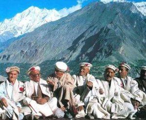 GLI HUNZA – La popolazione che vive in media 130-140 anni