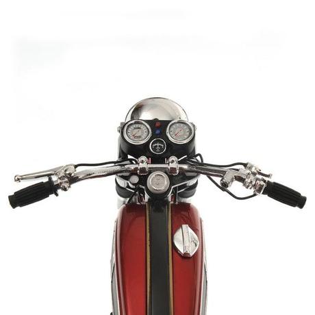 BSA Rocket III 1968 Red by Minichamps BSA Rocket III 1968 Red by Minichamps