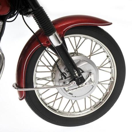 BSA Rocket III 1968 Red by Minichamps BSA Rocket III 1968 Red by Minichamps