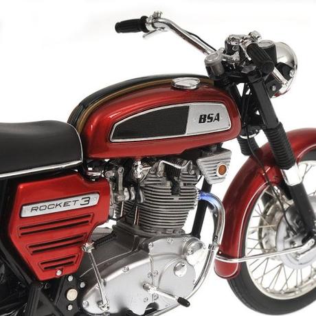 BSA Rocket III 1968 Red by Minichamps BSA Rocket III 1968 Red by Minichamps