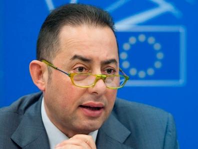 Intervista al Vice Presidente Vicario del Parlamento Europeo, on. Gianni Pittella.