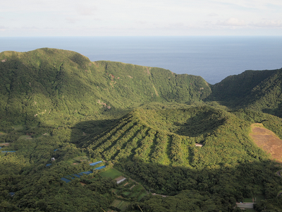 Isola di Aogashima: il villaggio dentro al vulcano