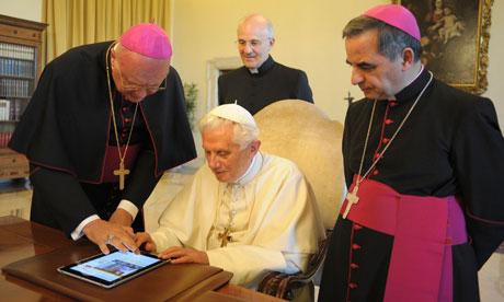 http://static.guim.co.uk/sys-images/Guardian/Pix/pictures/2012/12/3/1354550507832/The-pope-with-an-iPad-at--008.jpg