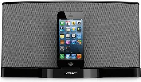 iPhone 5: E fu Lightning anche per Bose con il Sound Dock III