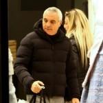 Giorgio Panariello fa shopping con una misteriosa bionda (foto)