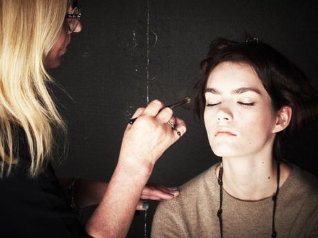 FAY cappotti DONNA inverno 2013  foto backstage makeup