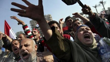 La crisi politica un pericolo per la ripresa economica: il dilemma del nuovo Egitto