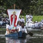 La processione dell’Immacolata sul Rio delle Amazzoni