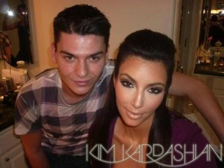 Kim-Kardashian-Birthday-Glam-Mario-Dedivanovic-102709-7-492x369