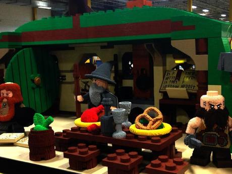 Una mega costruzione LEGO dedicate a Lo Hobbit