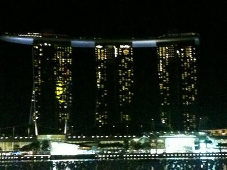 La notte a Singapore