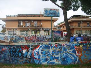 LE FOTO E IL REPORT DELLA XII EDIZIONE DEL DECORO DAY A MONTESPACCATO: IL MOVIMENTO ANTIDEGRADO NON SI FERMA! LE FOTO E IL REPORT DELLA XII EDIZIONE DEL DECORO DAY A MONTESPACCATO: IL MOVIMENTO ANTIDEGRADO NON SI FERMA!