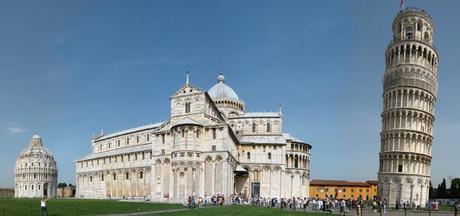 La Piazza dei miracoli di Pisa