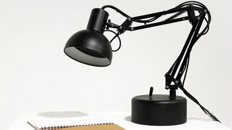 La lampada robotica in stile Pixar