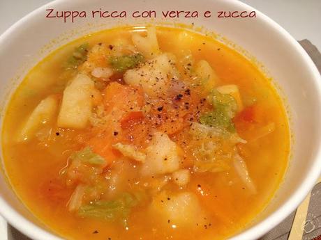 Zuppa ricca con verza e zucca