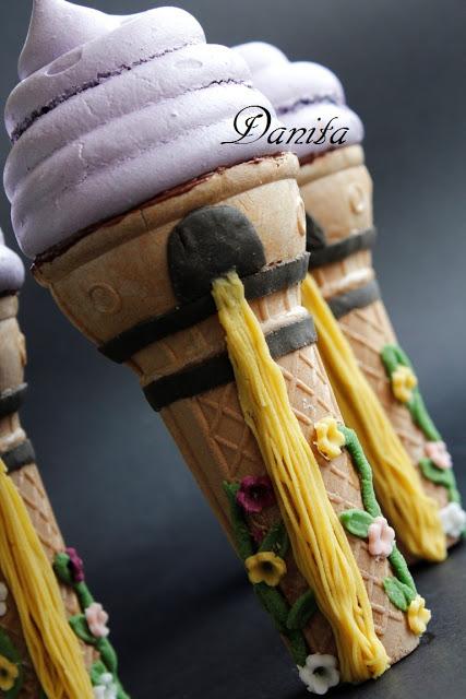 Coni gelato meringati: Torre di Rapunzel