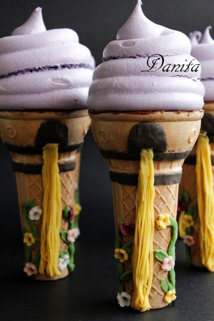 Coni gelato meringati: Torre di Rapunzel
