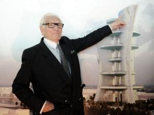 pierre-cardin-e-il-palais-lumiere