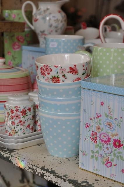 Back to Fifties : Home furniture Back to Fifties : Home furniture