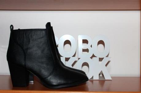 New entry:H&M; ankle boots