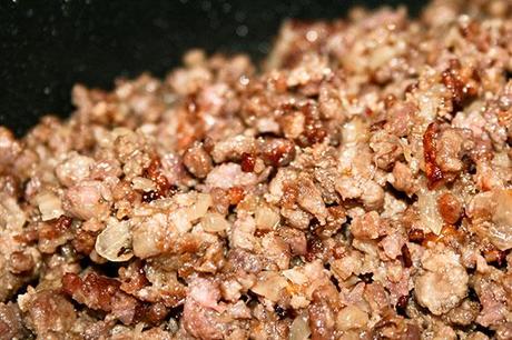 Ragù alla bolognese, vietatissimo sugli spaghetti! bolognese12-580