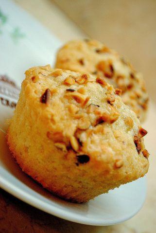 Muffin con arachidi e nocciole