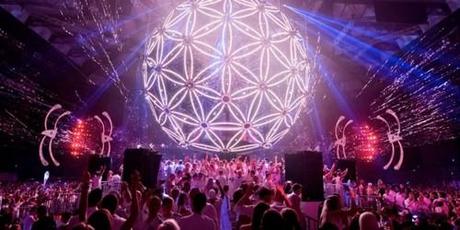 Sensation White Bologna Italy 13 aprile: sold out a inizio gennaio '13! Sensation White Bologna Italy 13 aprile: sold out a inizio gennaio '13!