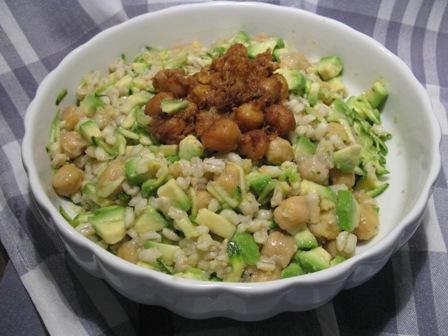 Insalata di orzo e ceci Insalata di orzo e ceci