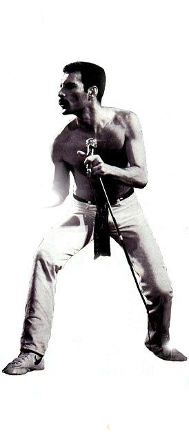 Perchè Freddie Mercury vivrà meritatamente in eterno e sarà sempre un'icona