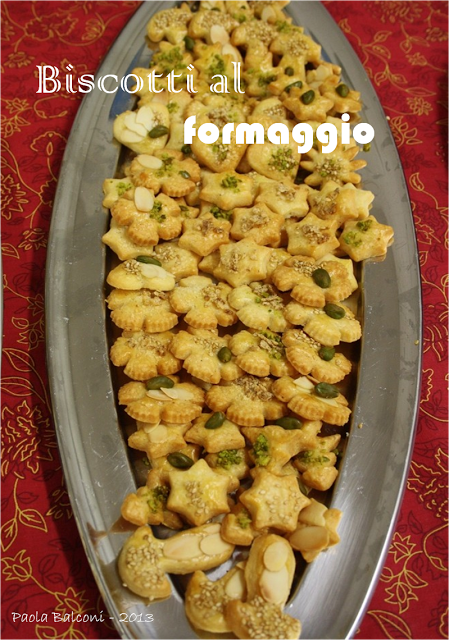 Biscotti salati per l'aperitivo