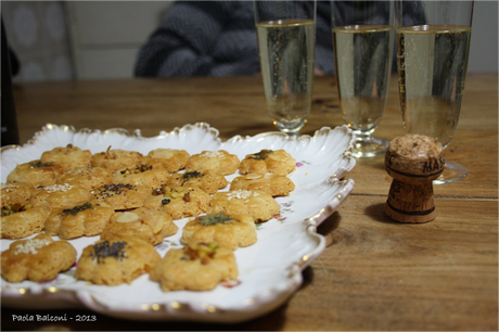 Biscotti salati per l'aperitivo