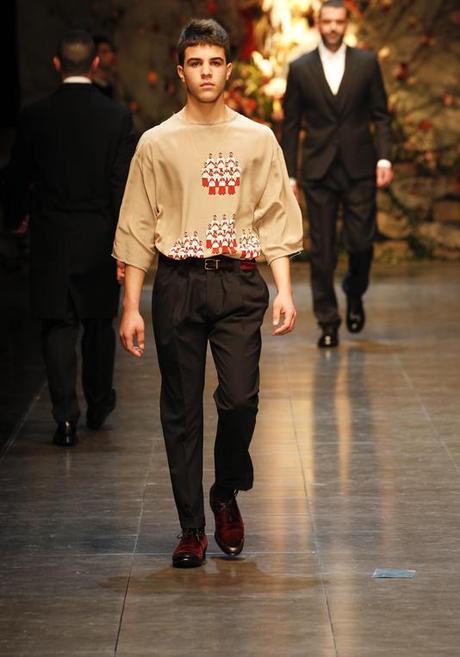 DOLCE E GABBANA MEN FASHION SHOW FW 2013 2014 DOLCE E GABBANA MEN FASHION SHOW FW 2013 2014