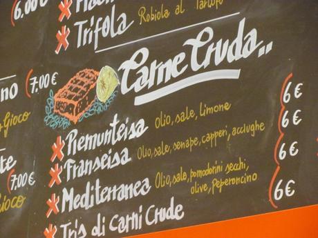 La ricaduta(2): alla scoperta dello slow food torinese, la libidinosa carne cruda di Mxx BUN