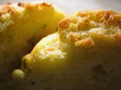 Muffin salati agli zucchini