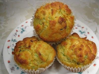 Muffin salati agli zucchini