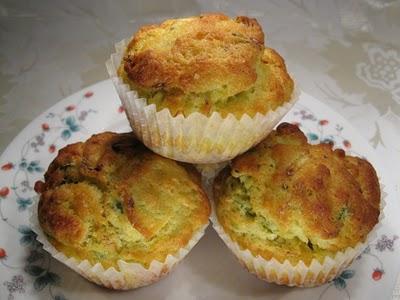 Muffin salati agli zucchini