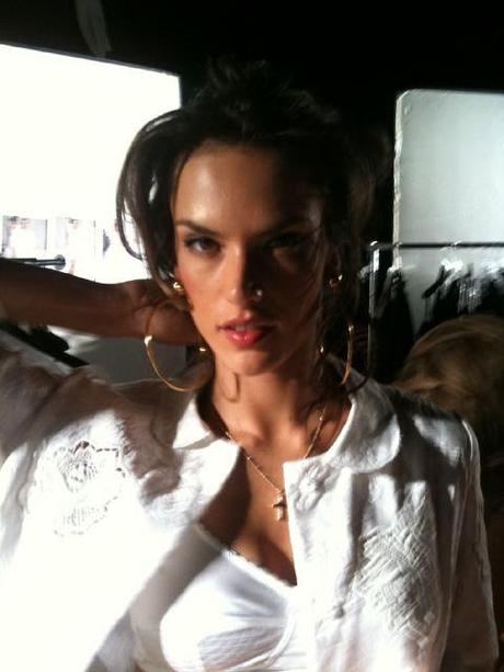 BACKSTAGE AD CAMPAIGN DOLCE