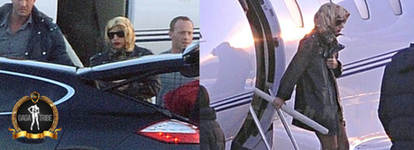 Candids: Lady GaGa arriva in Polonia (26/11/2010)